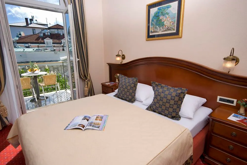 Hotel Savoy Abbázia